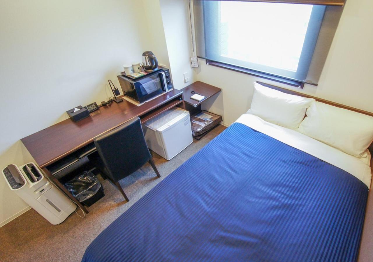 Hotel Livemax Kanazawa Ekimae Екстер'єр фото