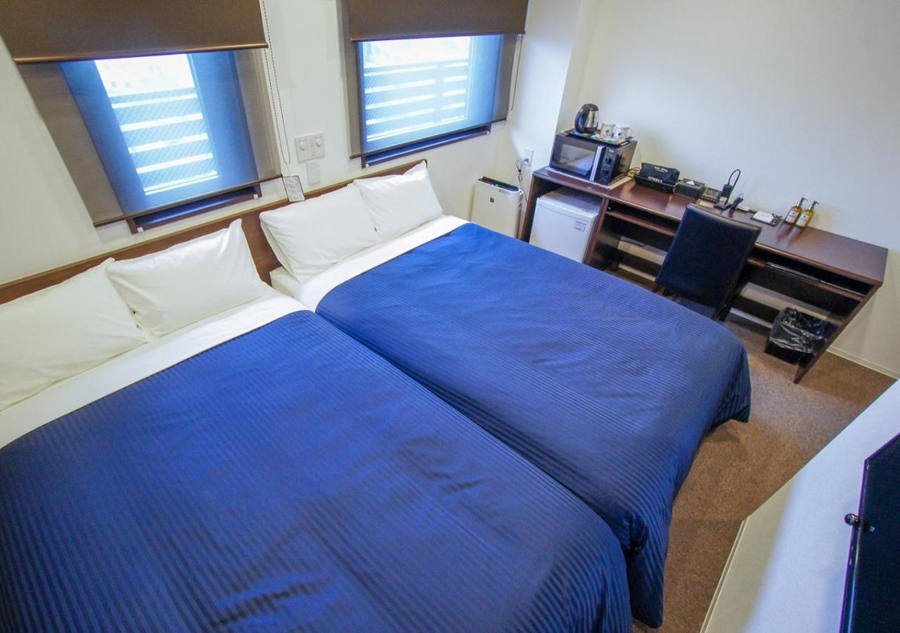 Hotel Livemax Kanazawa Ekimae Екстер'єр фото
