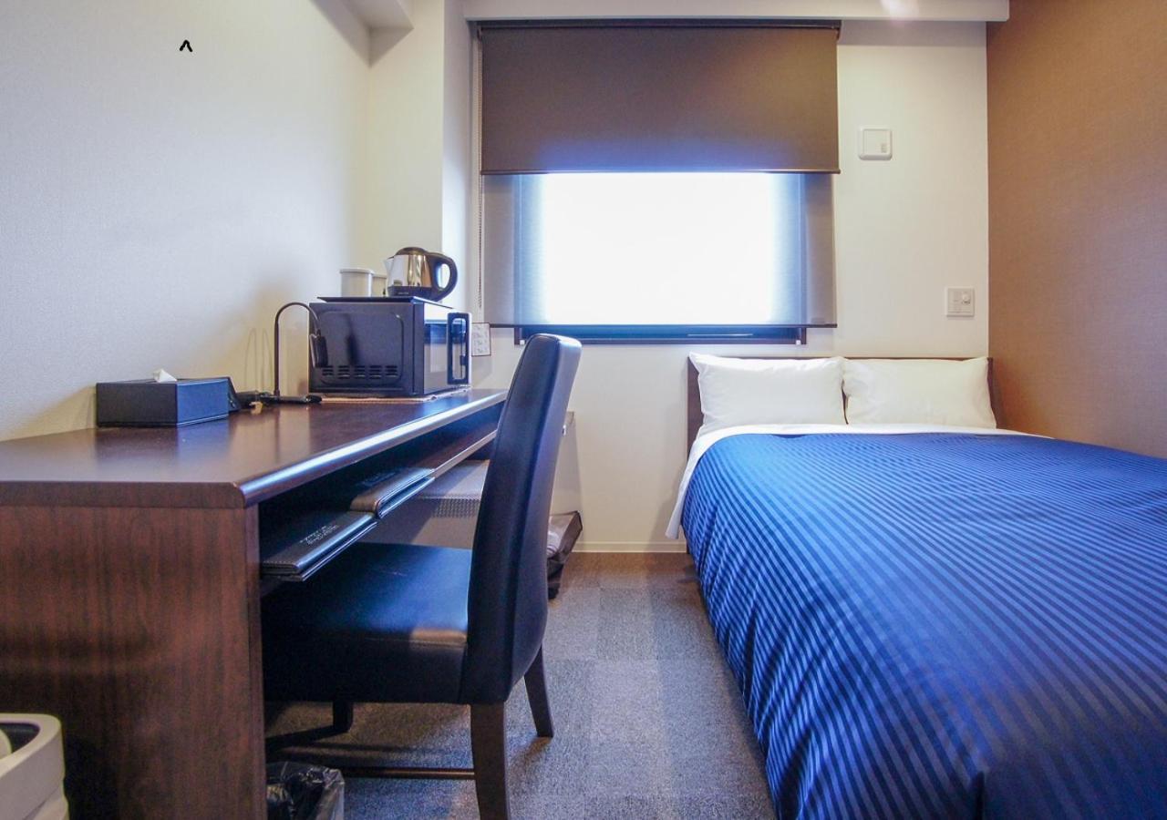 Hotel Livemax Kanazawa Ekimae Екстер'єр фото